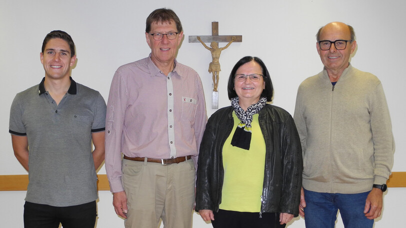 Der neugewählte Vorstand der Mesner Gemeinschaft der Diözese St. Pölten, Daniel Tuder, Richard Wöginger, Dr. Waltraud Haumberger, Karl Hrubicek Der neugewählte Vorstand der Mesner Gemeinschaft der Diözese St. Pölten, Daniel Tuder, Richard Wöginger, Dr. Waltraud Haumberger, Karl Hrubicek